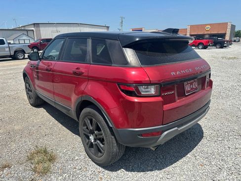 Used 2018 Land Rover Range Rover Evoque SE Premium AWD/4WD image 4