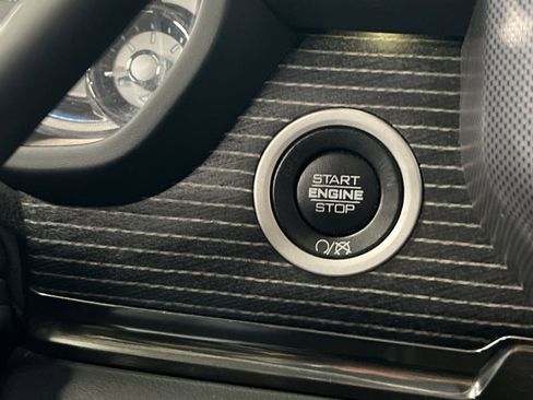 Used 2021 RAM 2500 Limited AWD/4WD image 28