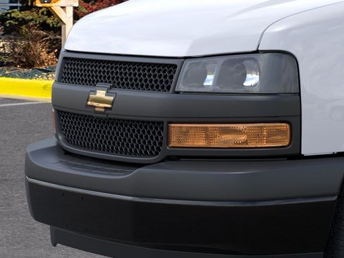 New 2026 Chevrolet Express 2500 w/ Driver Convenience Package RWD image 13