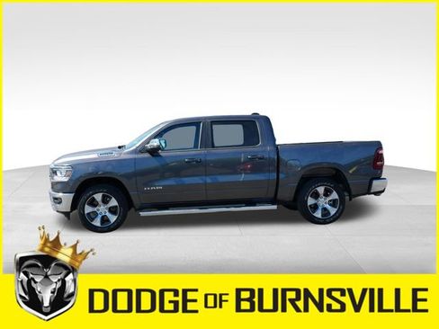 Used 2023 RAM 1500 Laramie AWD/4WD image 4
