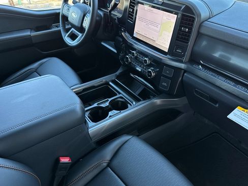 New 2026 Ford F250 Lariat w/ FX4 Off-Road Package AWD/4WD image 17
