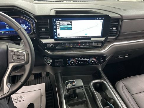 Certified 2023 Chevrolet Silverado 1500 LTZ w/ LTZ Premium Package AWD/4WD image 19