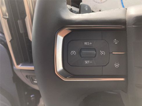 New 2025 GMC Hummer EV 3X w/ LPO, Dark Essentials Package image 28