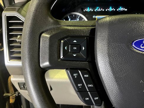 Used 2022 Ford F250 XLT image 12