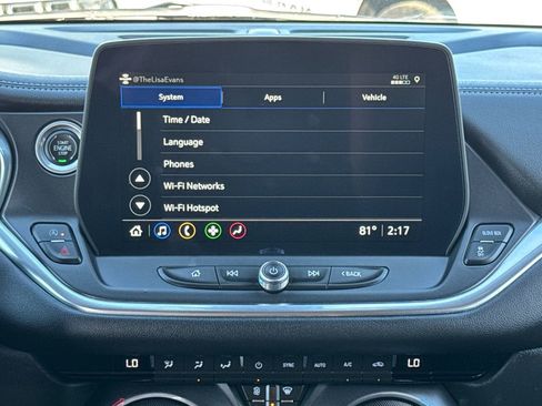 Used 2023 Chevrolet Blazer LT image 21