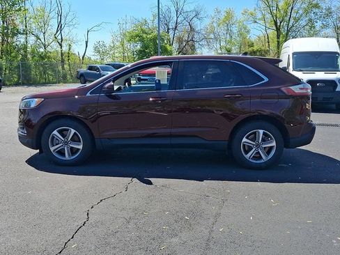 Certified 2024 Ford Edge SEL w/ Convenience Package AWD/4WD image 7