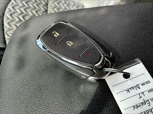 Used 2023 Chevrolet Equinox LT image 13