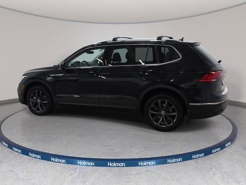 Used 2022 Volkswagen Tiguan SE AWD/4WD image 8