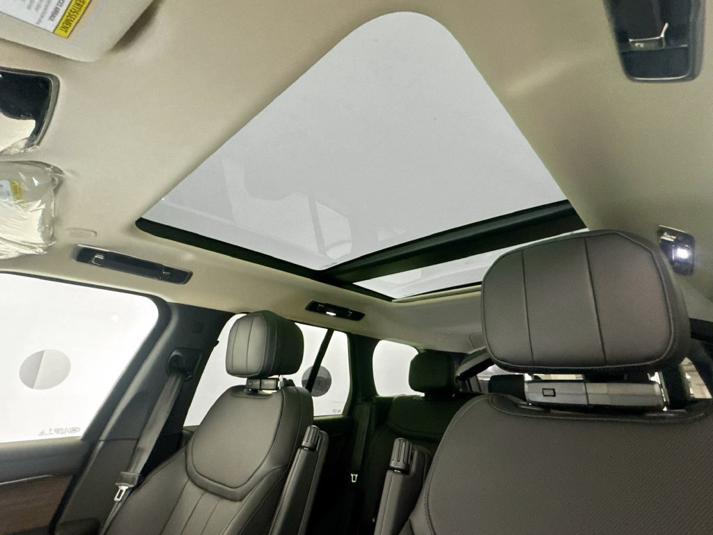 New 2026 Land Rover Range Rover SE AWD/4WD image 21