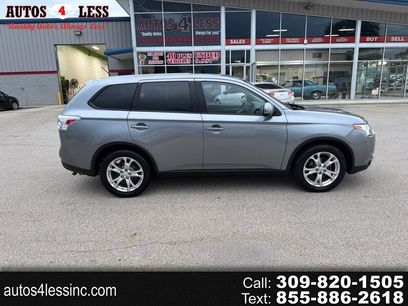 Used 2015 Mitsubishi Outlander SE
