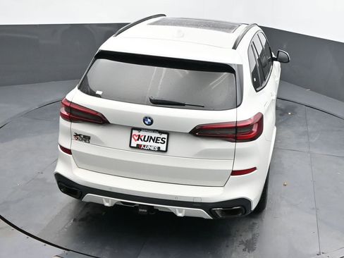 Used 2023 BMW X5 xDrive40i w/ Executive Package image 44