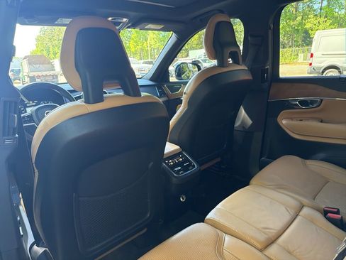 Used 2017 Volvo XC90 T6 Inscription w/ Vision Package image 26