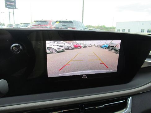 Used 2024 Buick Envista Avenir image 24