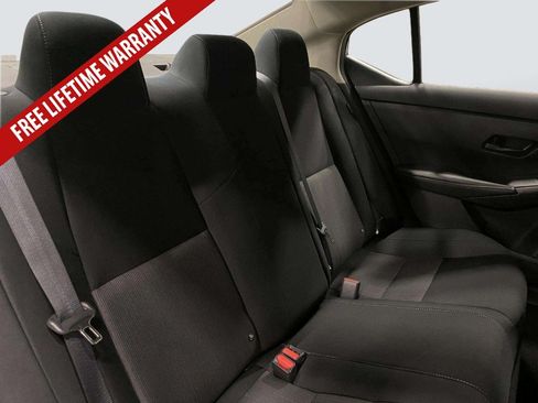 Used 2024 Nissan Sentra SV FWD image 30