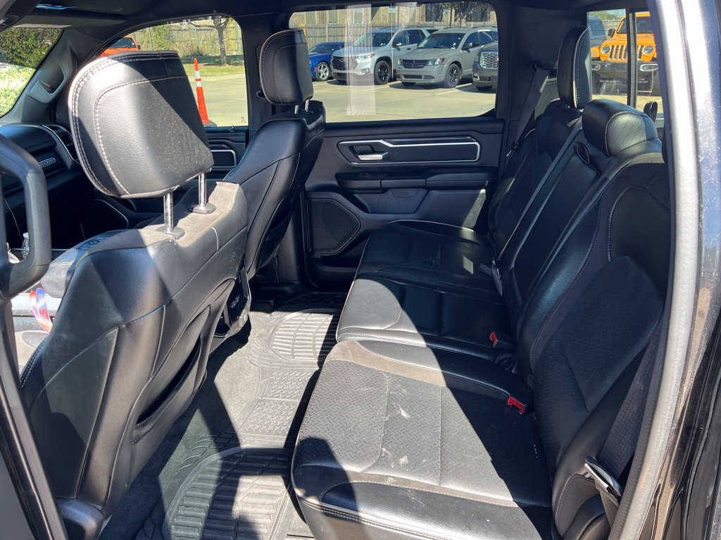 Used 2023 RAM 1500 Laramie AWD/4WD image 9
