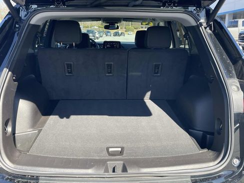 Used 2024 Chevrolet Blazer LT w/ Convenience Package image 11