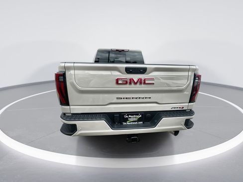 New 2026 GMC Sierra 2500 AT4 w/ AT4 Premium Plus Package AWD/4WD image 7