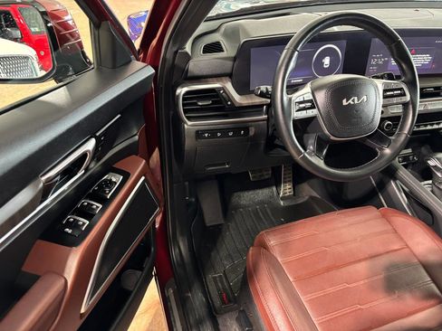 Used 2023 Kia Telluride SX Prestige image 9
