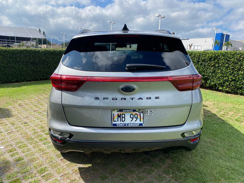 Used 2022 Kia Sportage Nightfall Edition w/ Nightfall Fwd Premium Package image 6
