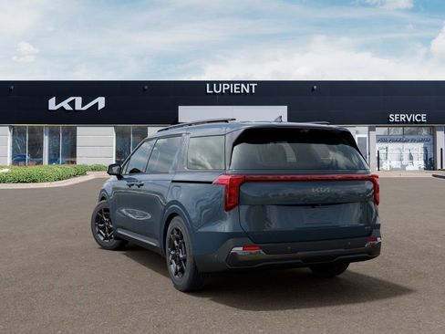 New 2026 Kia Carnival SX w/ SX Dark Edition Package FWD image 6