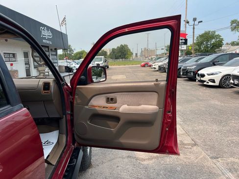 Used 1997 Toyota 4Runner SR5 image 14
