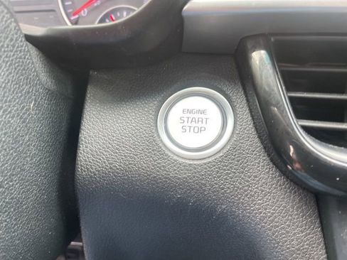 Used 2020 Kia Optima S FWD image 39