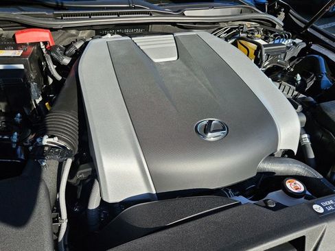 Used 2025 Lexus IS 350 F Sport RWD image 16