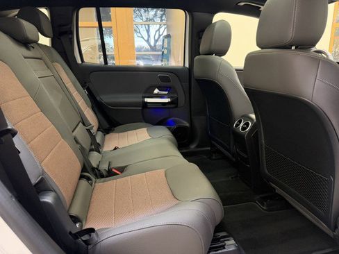 Certified 2024 Mercedes-Benz EQB 250+ image 20