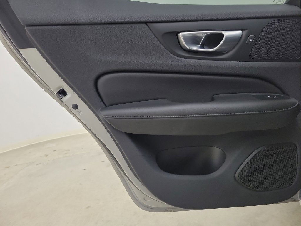 Used 2025 Volvo S60 B5 Plus w/ Protection Package Premier FWD image 14
