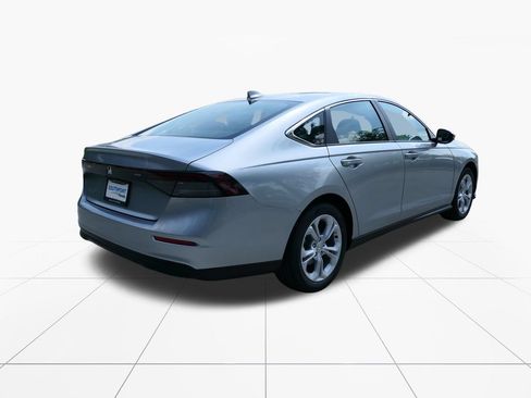 New 2026 Honda Accord LX image 9