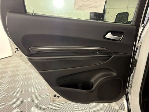 Used 2023 Dodge Durango SXT RWD image 40