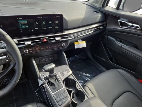 New 2026 Kia Sportage EX w/ EX Panorama Roof Package FWD image 22