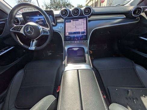 Used 2023 Mercedes-Benz C 300 Sedan image 12