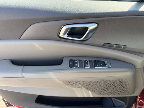 New 2026 Kia Carnival EX image 20