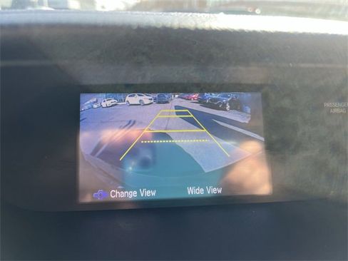 Used 2015 Honda CR-V LX image 17