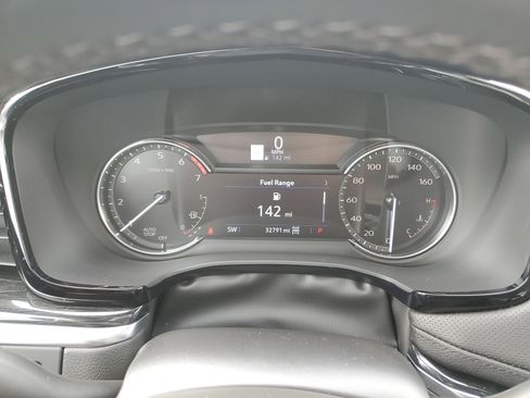 Certified 2022 Cadillac XT5 Premium Luxury image 21