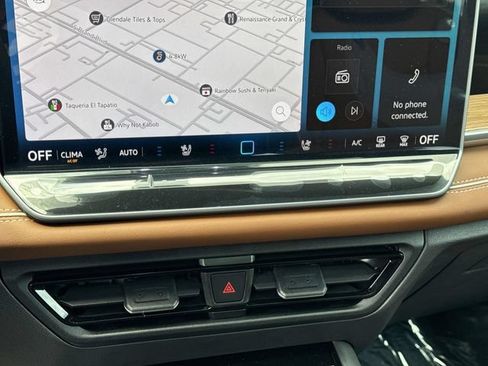New 2026 Volkswagen Tiguan SEL R-Line AWD/4WD image 23