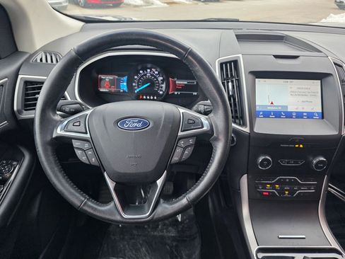 Used 2020 Ford Edge SEL w/ Convenience Package image 12