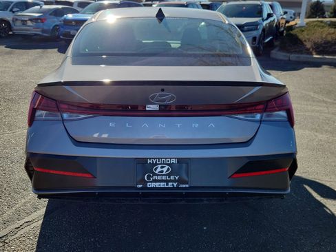 New 2026 Hyundai Elantra SEL Sport image 4
