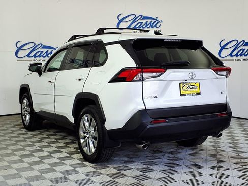 Used 2024 Toyota RAV4 XLE Premium w/ Weather Package image 2
