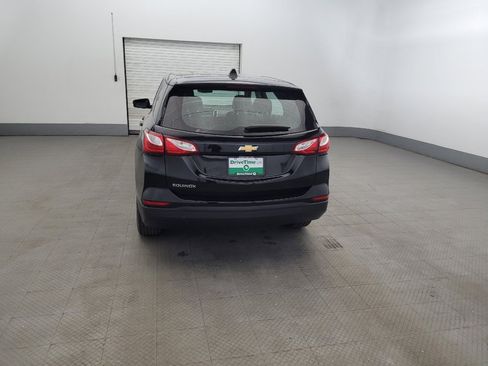 Used 2019 Chevrolet Equinox LS FWD image 6