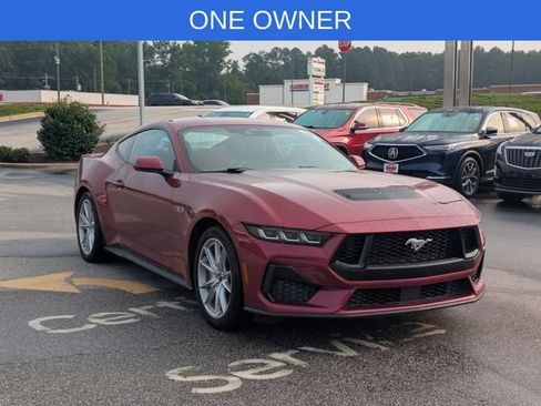 Used 2025 Ford Mustang GT Premium RWD image 2
