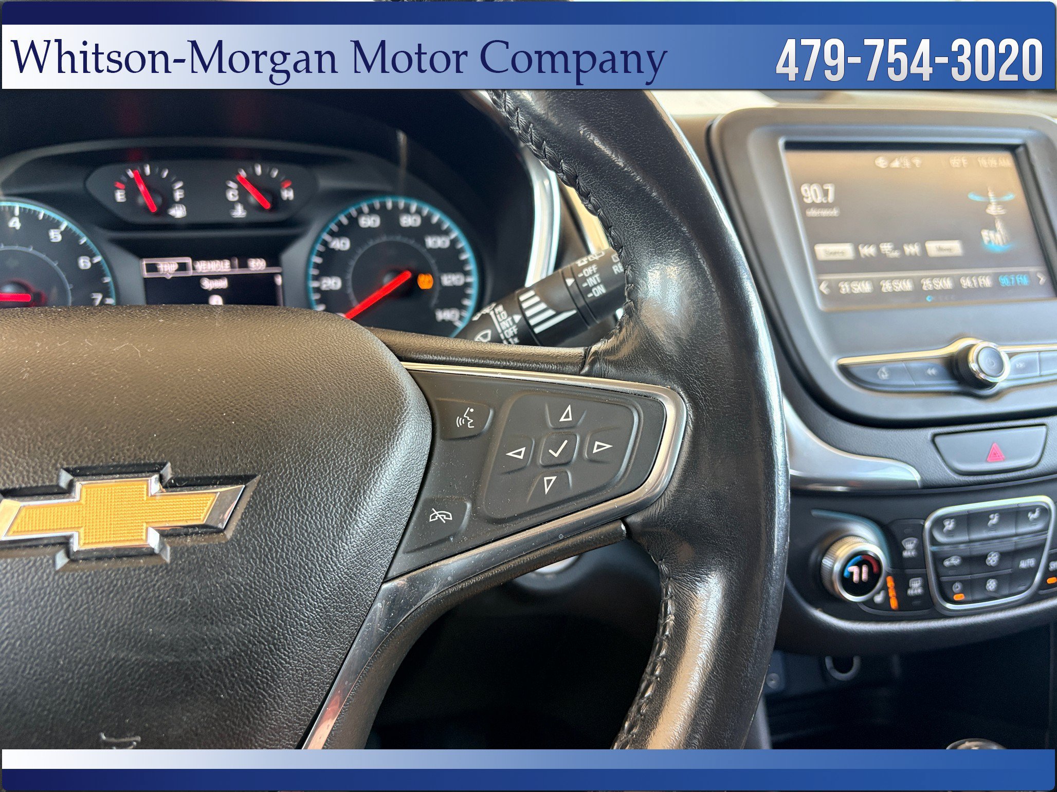Used 2018 Chevrolet Equinox LT FWD image 17
