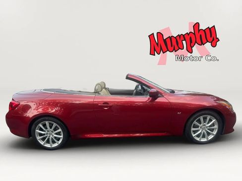 Used 2014 INFINITI Q60 Convertible w/ Premium Package RWD image 8