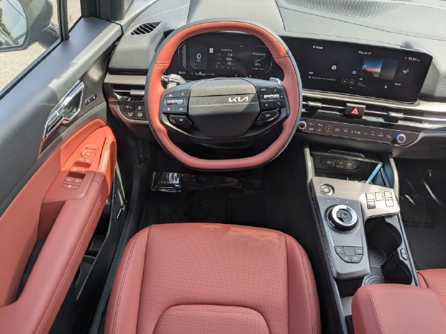 New 2027 Kia Sportage SX Prestige AWD/4WD image 17