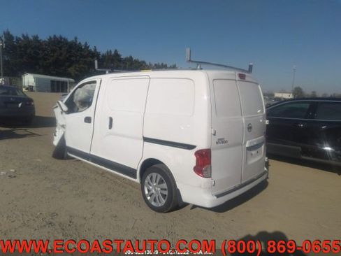 Used 2019 Nissan NV200 SV image 4
