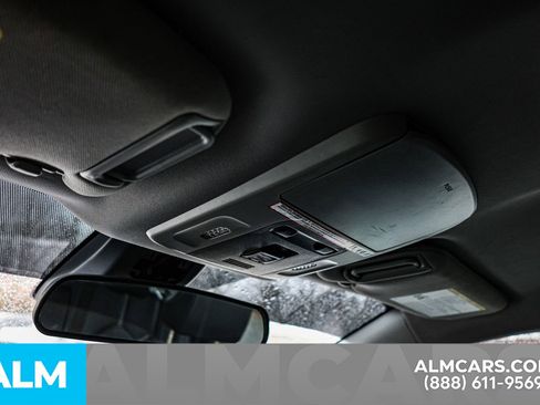 Used 2022 Toyota Camry SE image 44