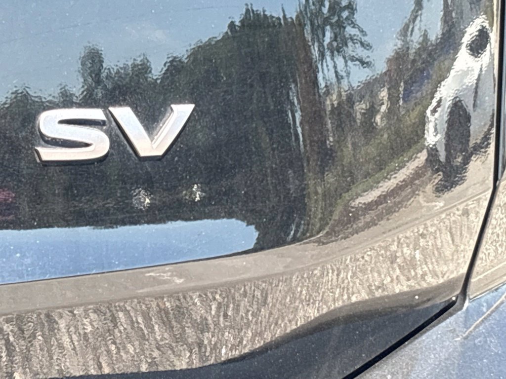 Used 2024 Nissan Rogue SV FWD image 23