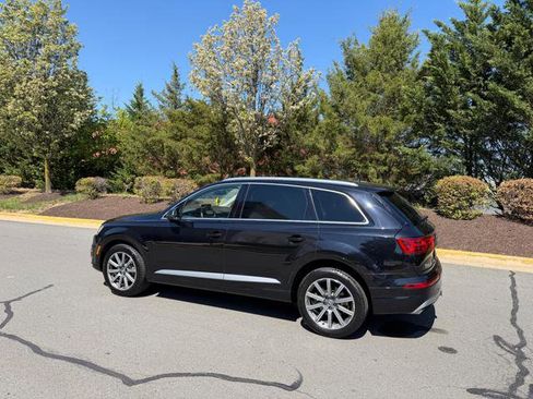 Used 2018 Audi Q7 3.0T Prestige w/ Prestige Package image 3
