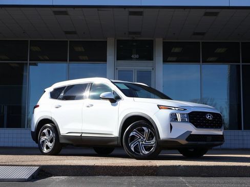 Certified 2023 Hyundai Santa Fe SEL image 2